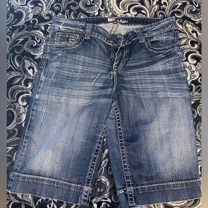 Kut from the Kloth Crop Capri Size 12 Embroidered Flap Pockets Blue Denim